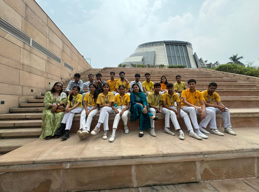New Arya Public School 4