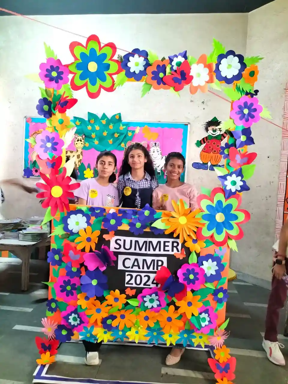 M.R. Vivekananda Model School 5