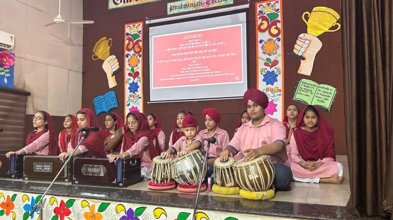 Guru Nanak Public School 15