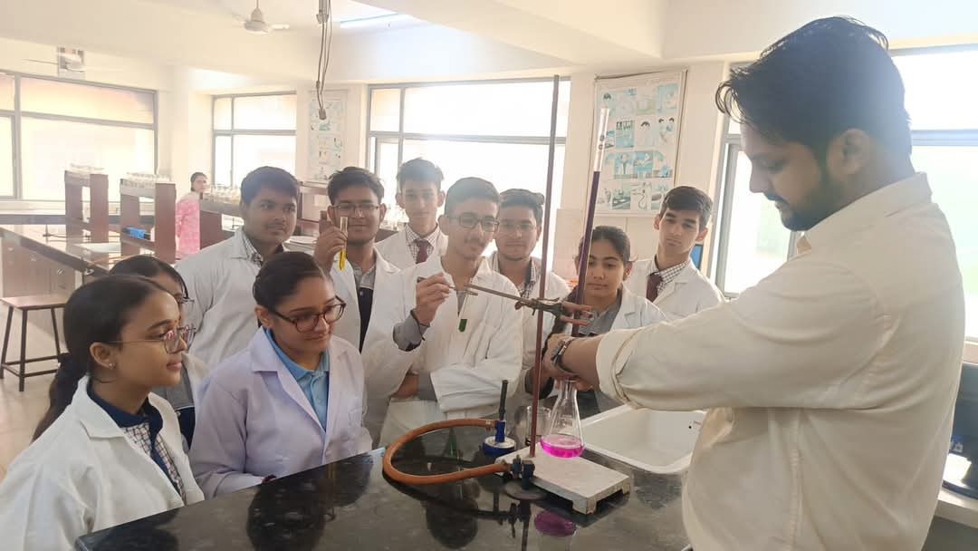 Guru Tegh Bahadur Public School 6