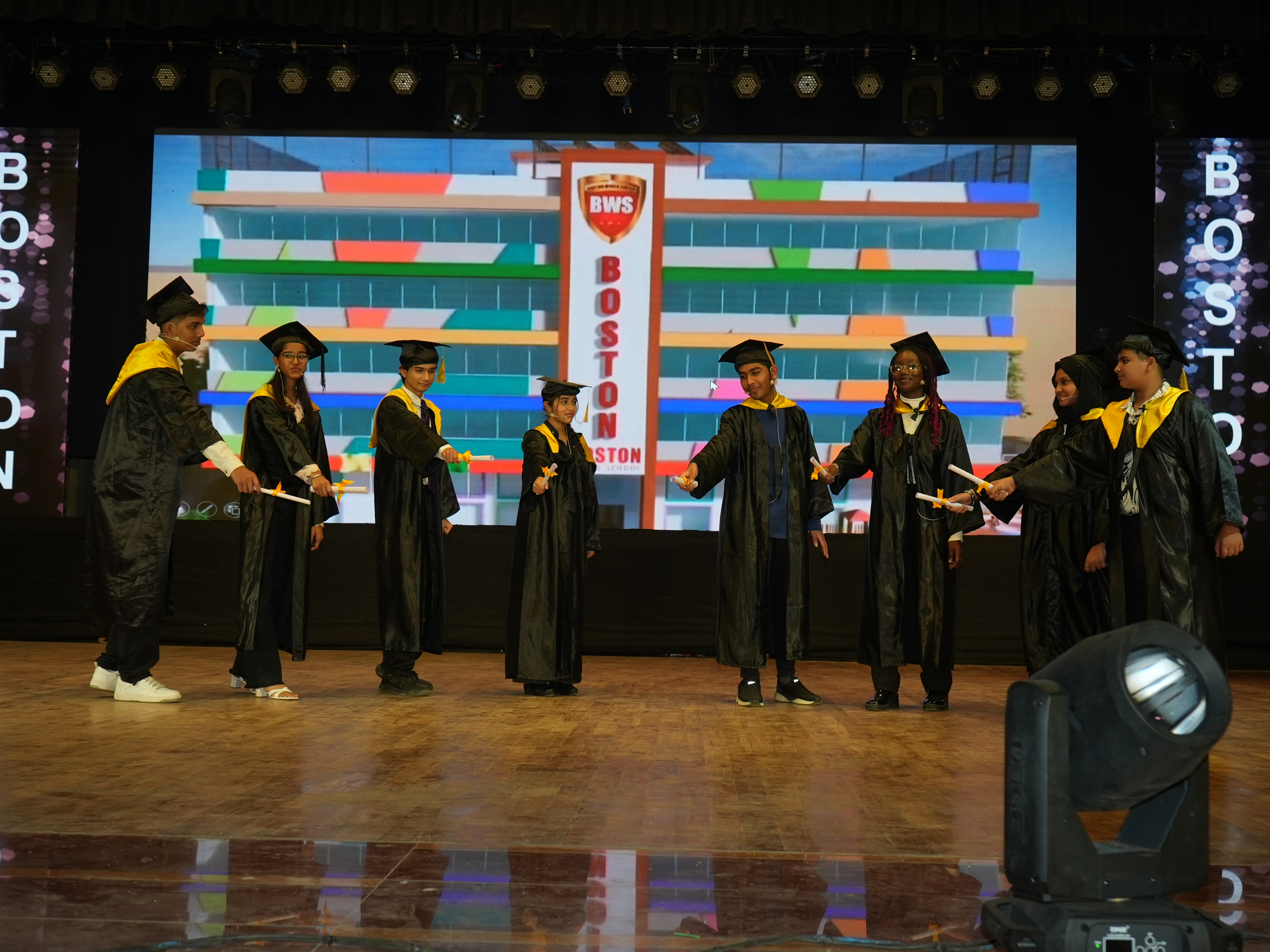Boston World School 7