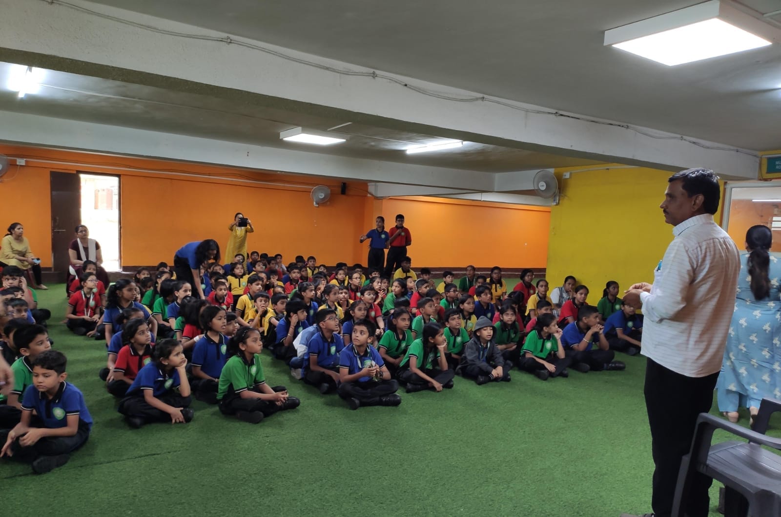 Delhi Public International School 9