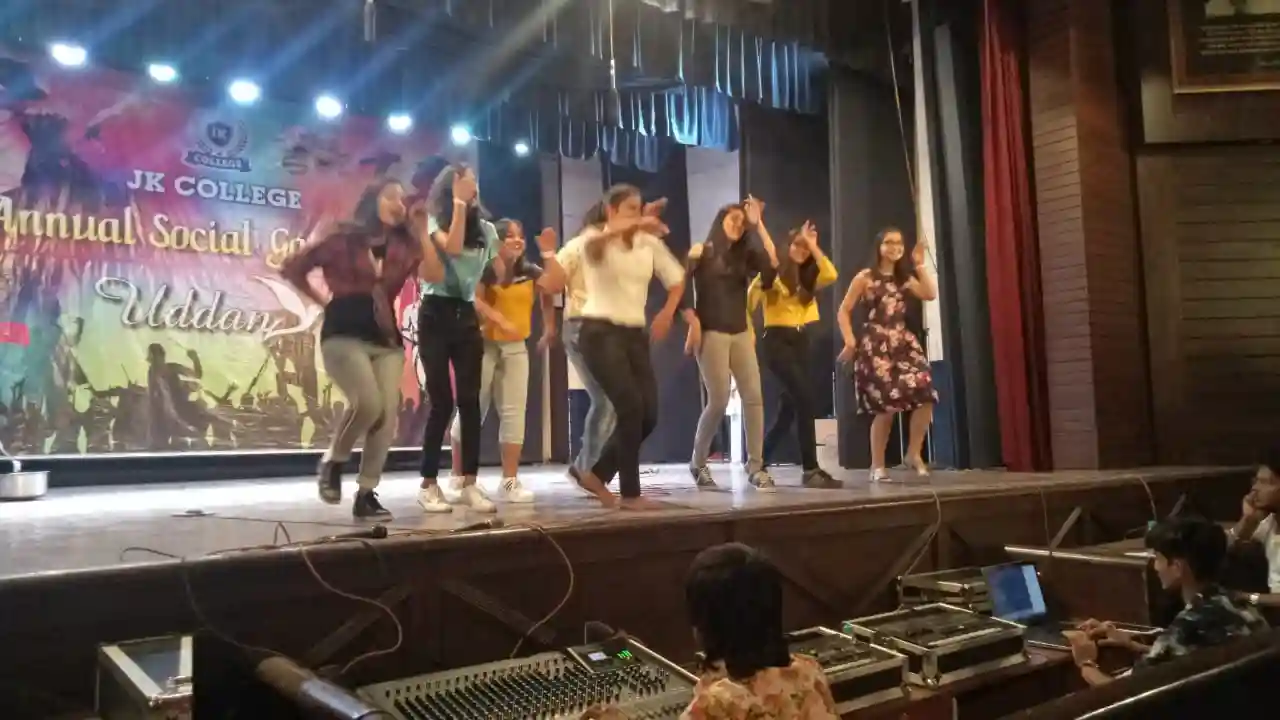 JK Junior College 14