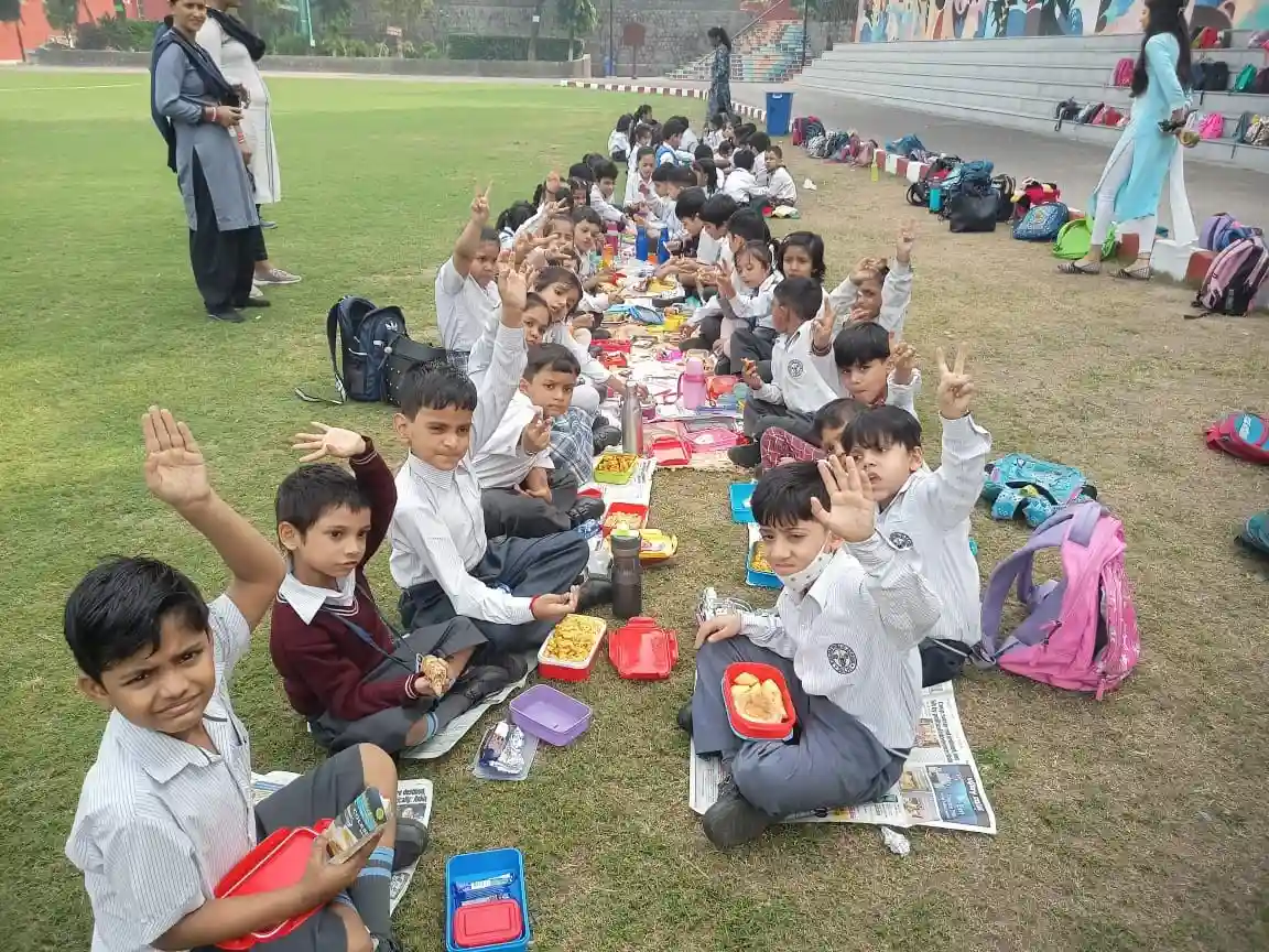 Rishabh Public School 6
