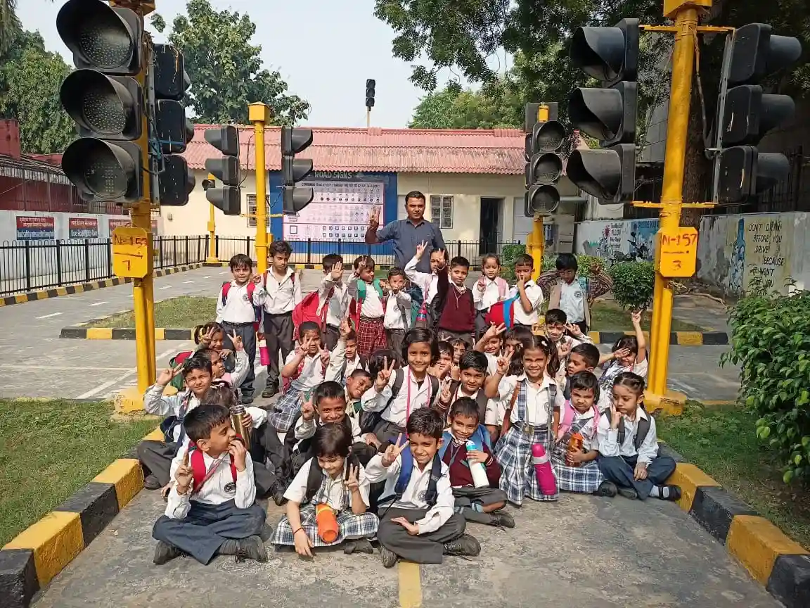 Rishabh Public School 7