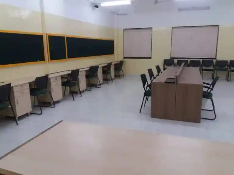 MITCON International School 10