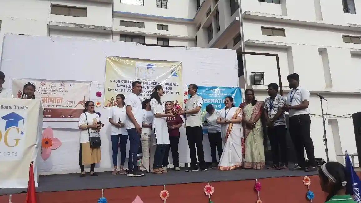 P. Jog English And Marathi Medium School 3
