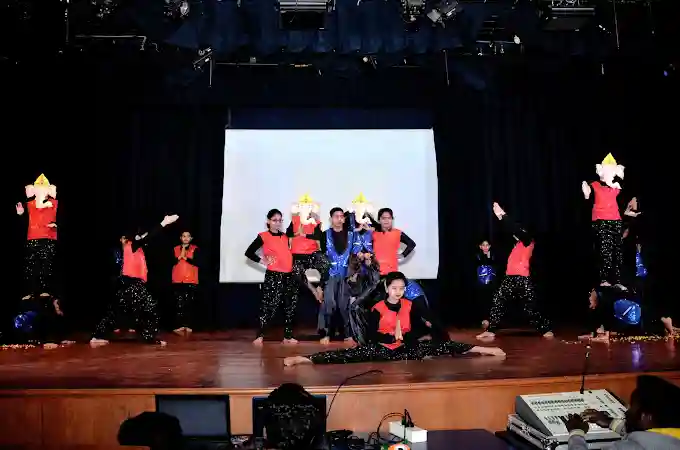 Silver Bell Tree School 28