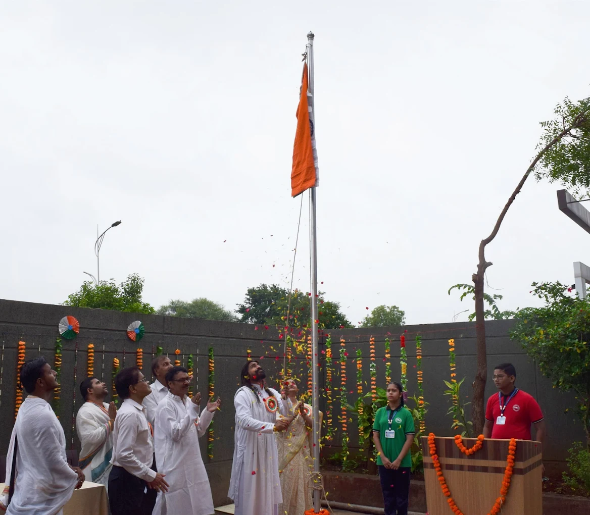 Sri Sri Ravishankar Vidya Mandir campus 3