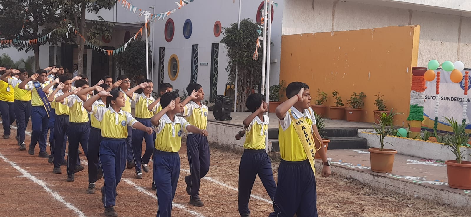 Suyog Sunderji Wisdom School 12