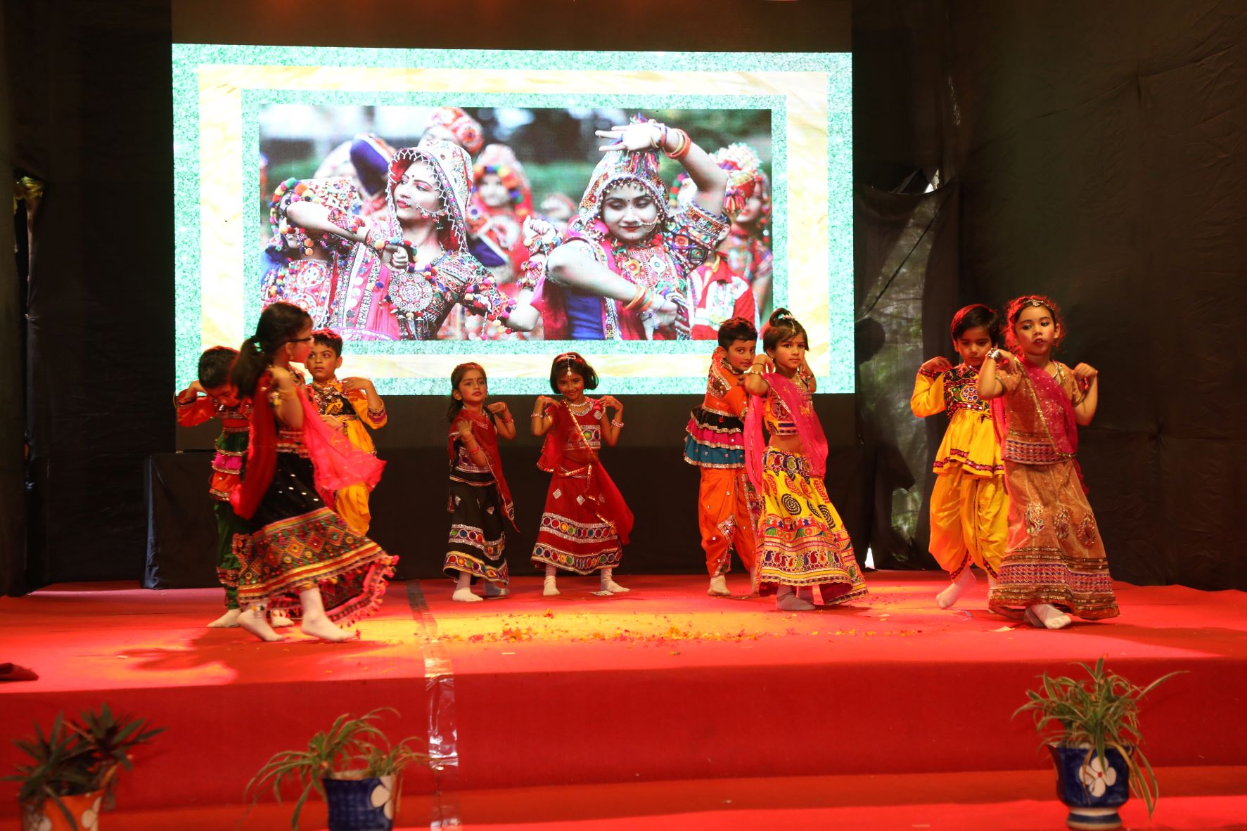 Suyog Sunderji Wisdom School 16