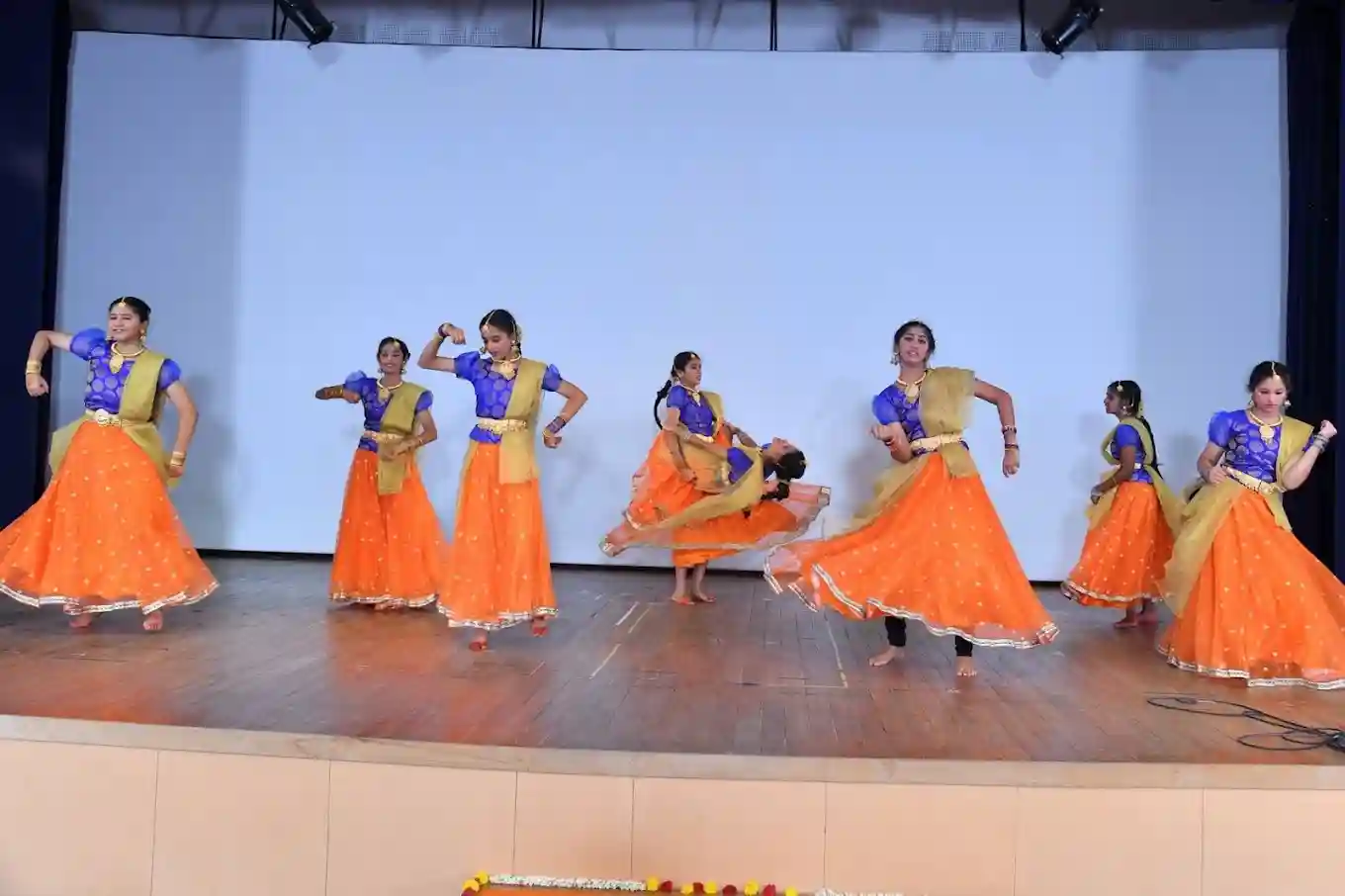National Public School 6
