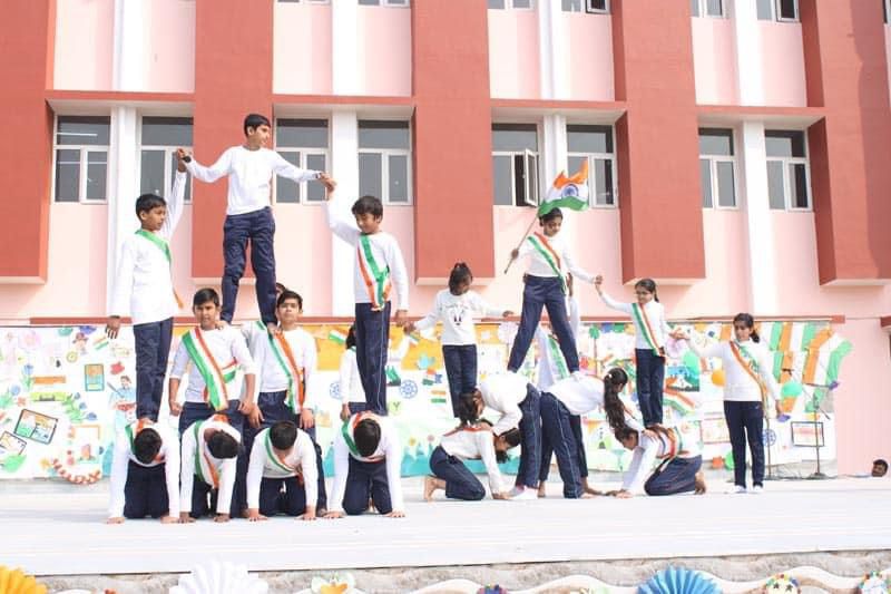 Delhi English Academy 6