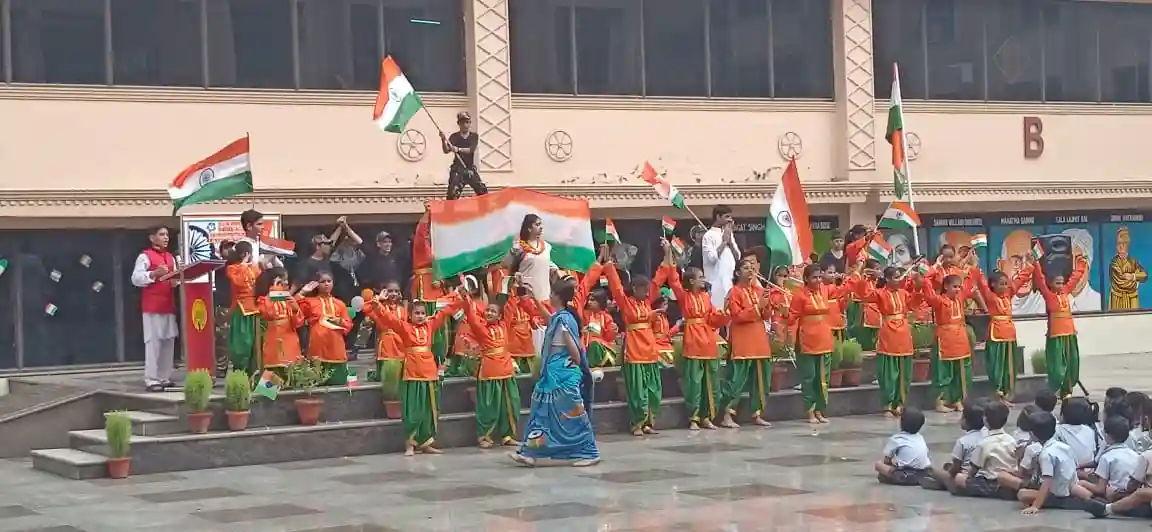 R.D. Rajpal School 10