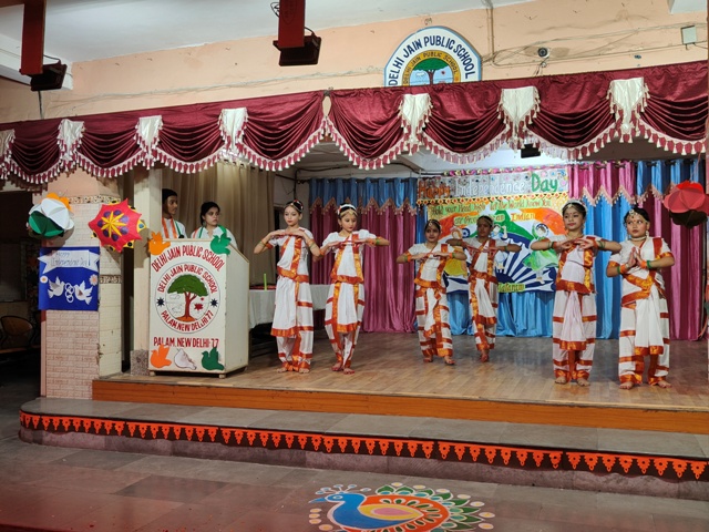 Delhi Jain Public School 13