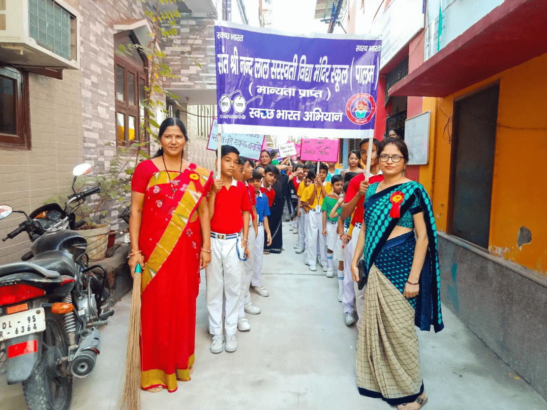 Sant Shri Nandlal Saraswati Vidya Mandir School campus 2