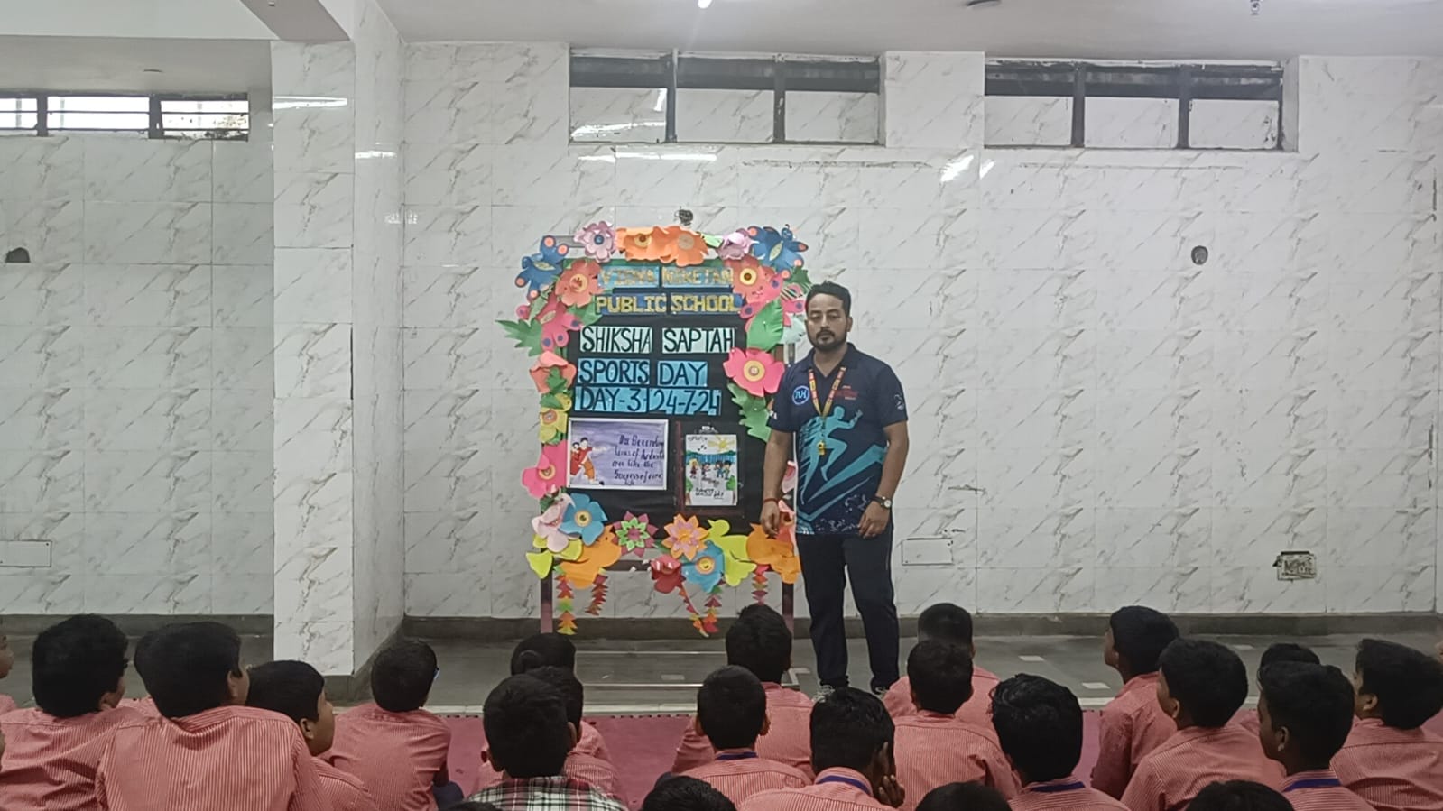 Vidya Niketan Public School 18