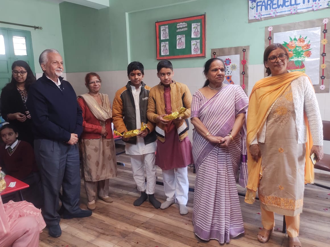 Rattan Chand Arya Public School 11