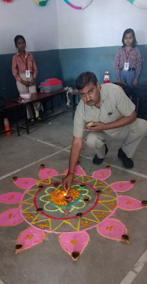 Nav Jyoti High School campus 4