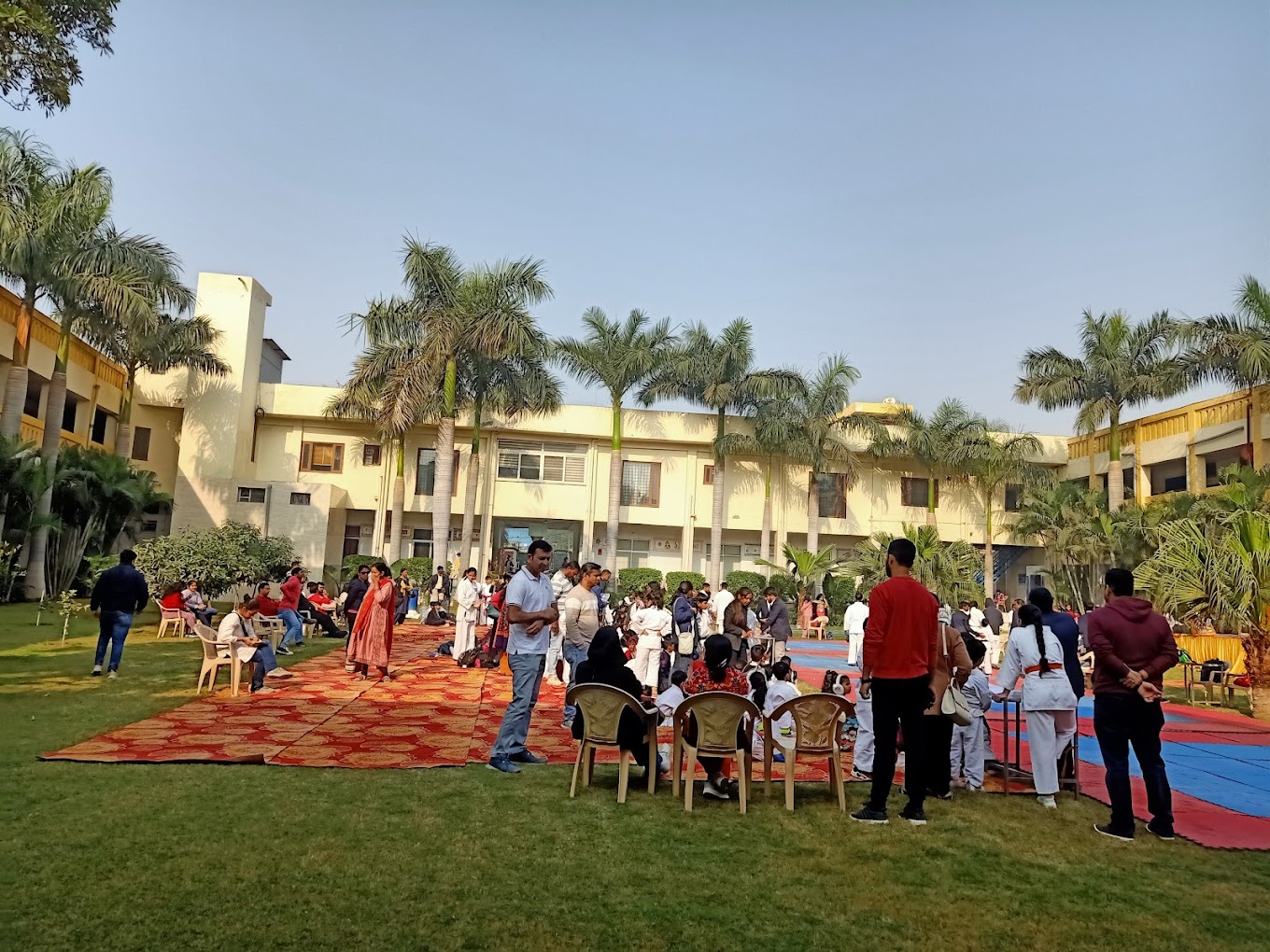 Rose Land Public School campus 4