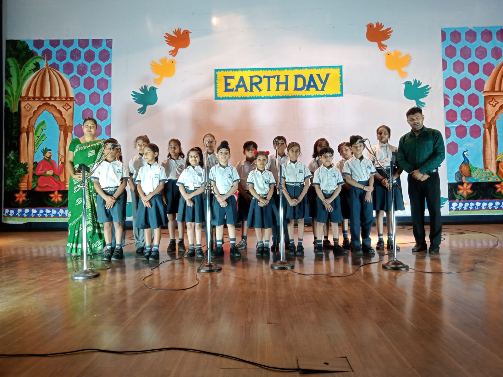 Bharat Ram Global School 28