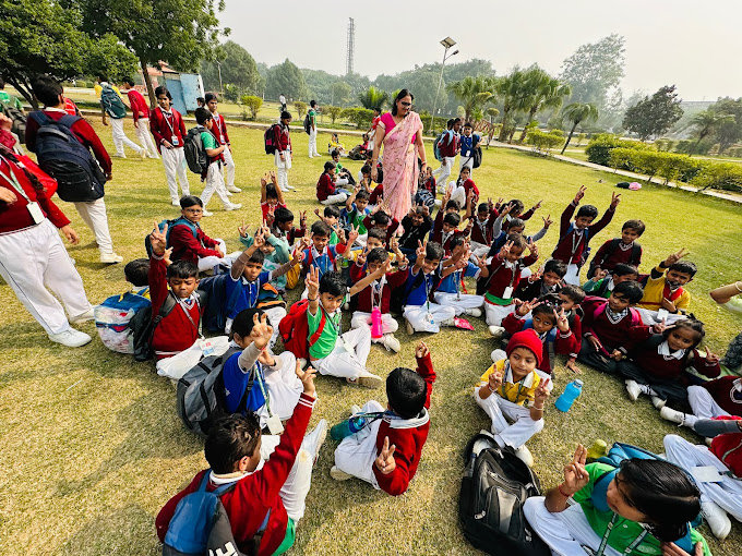 Geetanjali Public School 3
