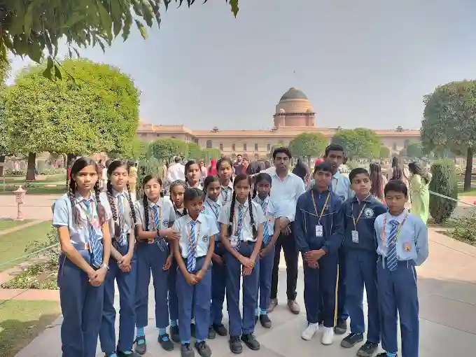 K M Convent School 3