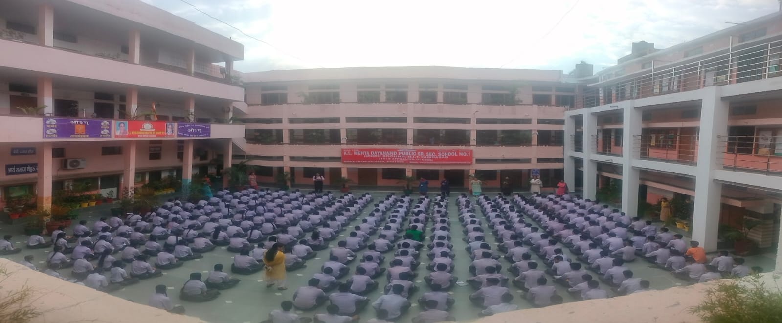 K.L. Mehta Dayanand Public Senior Secondary School 8
