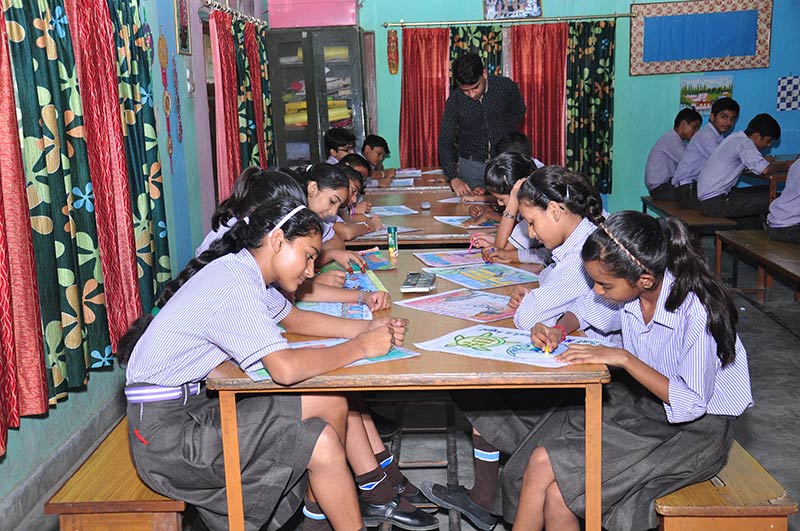 K.L. Mehta Dayanand Public Senior Secondary School 3