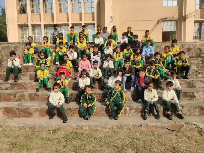 Mother's Sacred Heart Academy 13