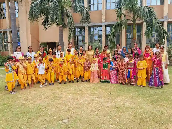 Mother's Sacred Heart Academy 14