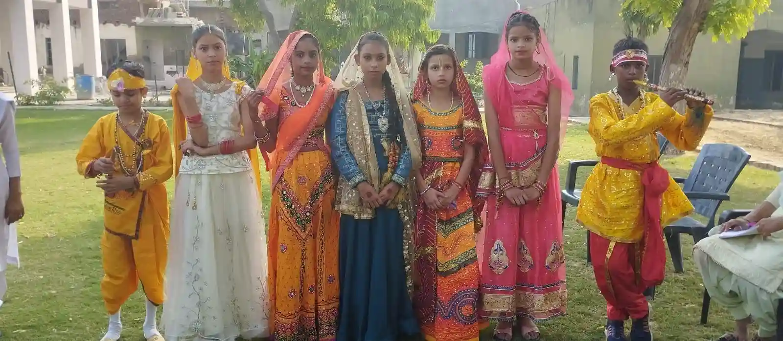 D.V. Public Senior Secondary School 3