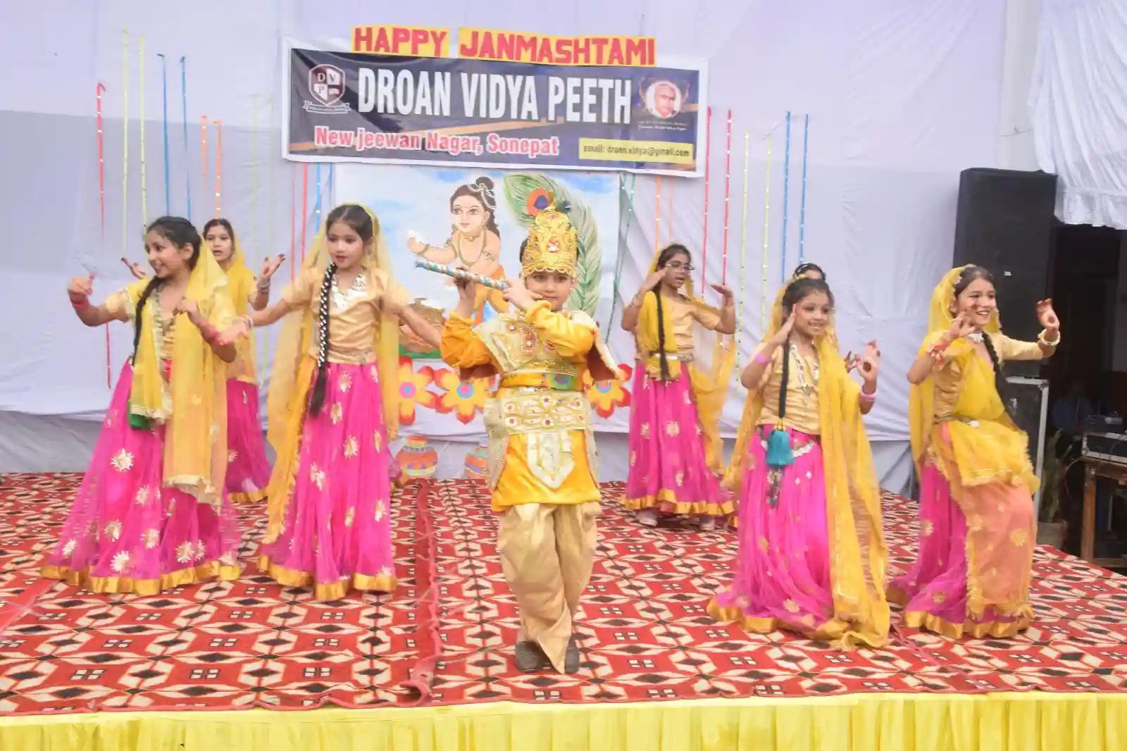 Droan Vidya Peeth School 9