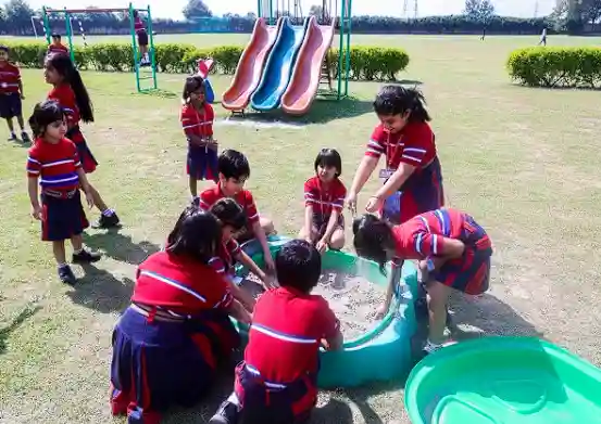 GD Goenka International School 5