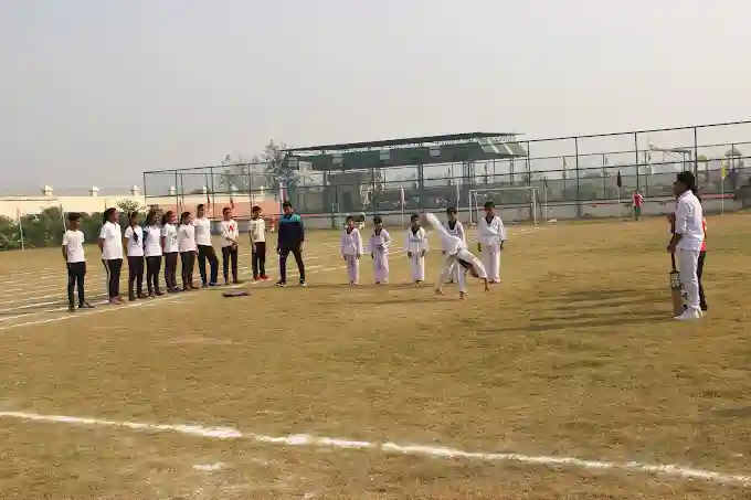 Holy Cross School 9