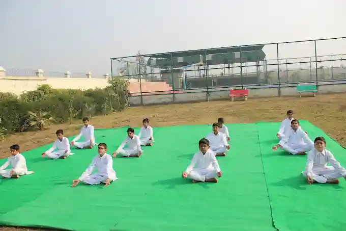 Holy Cross School 7