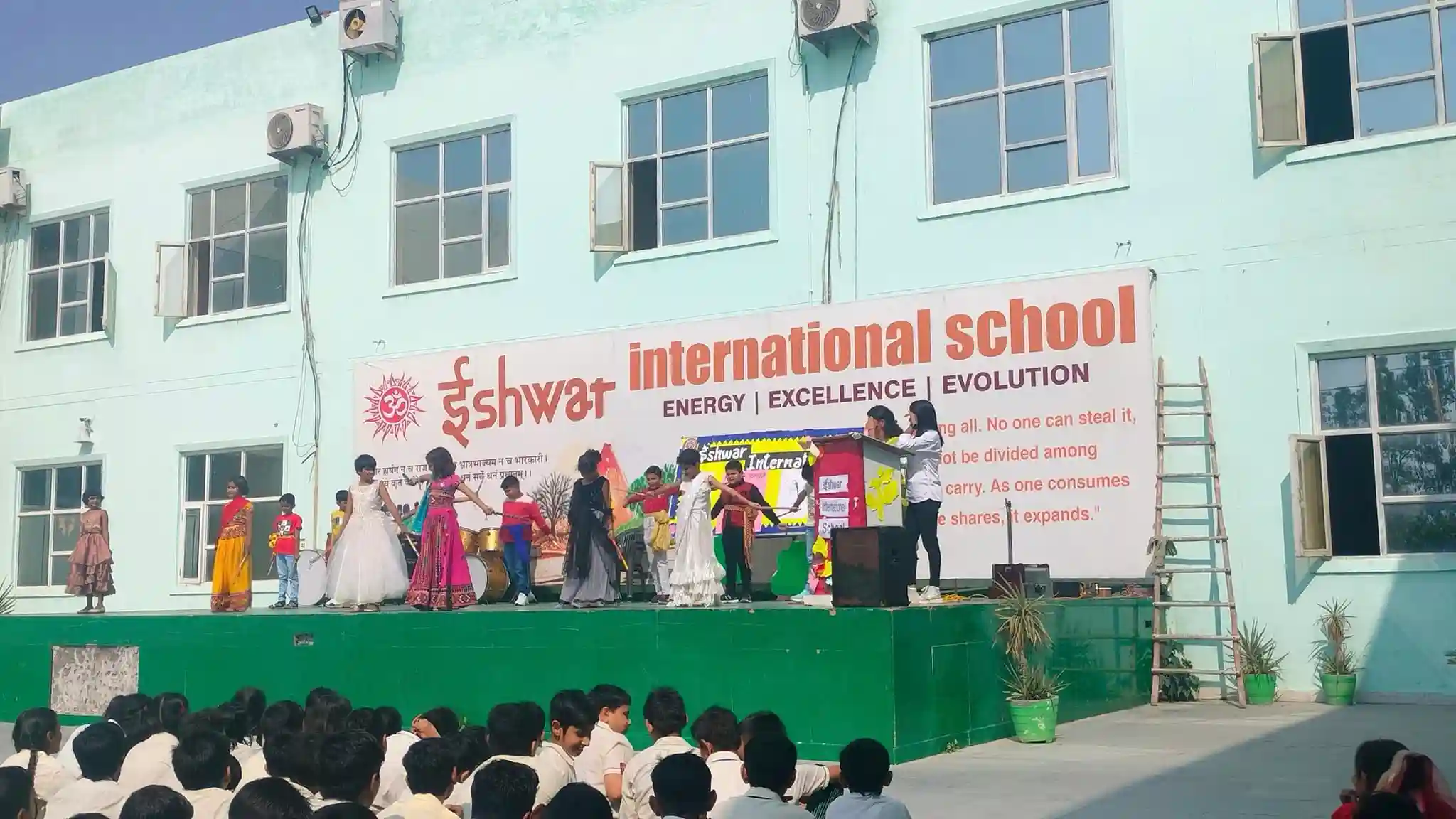 Ishwar International School 4