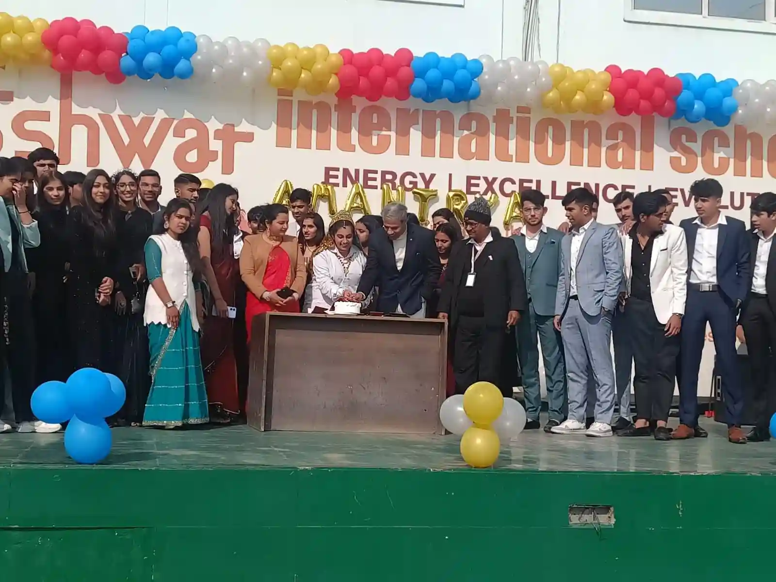 Ishwar International School 19