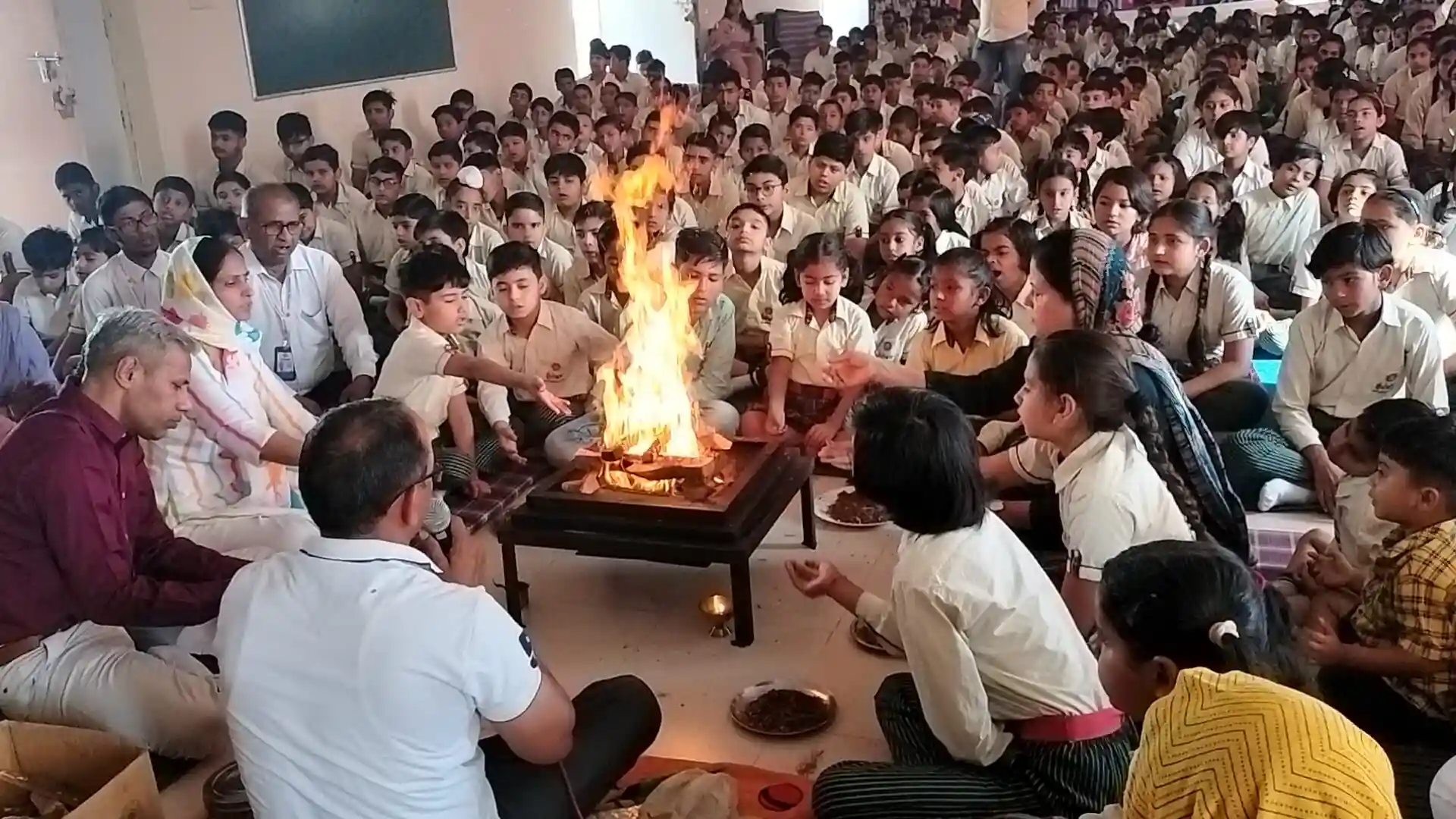 Ishwar International School 6