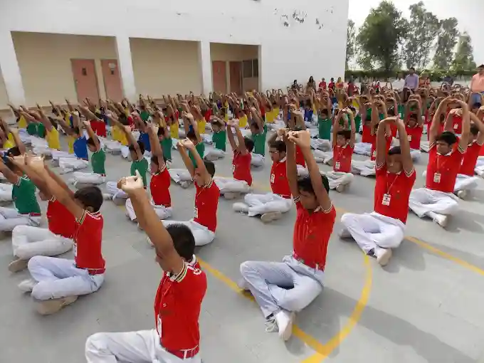 Ishwar International School 26