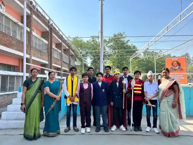 Jankidas Kapur Public School 17