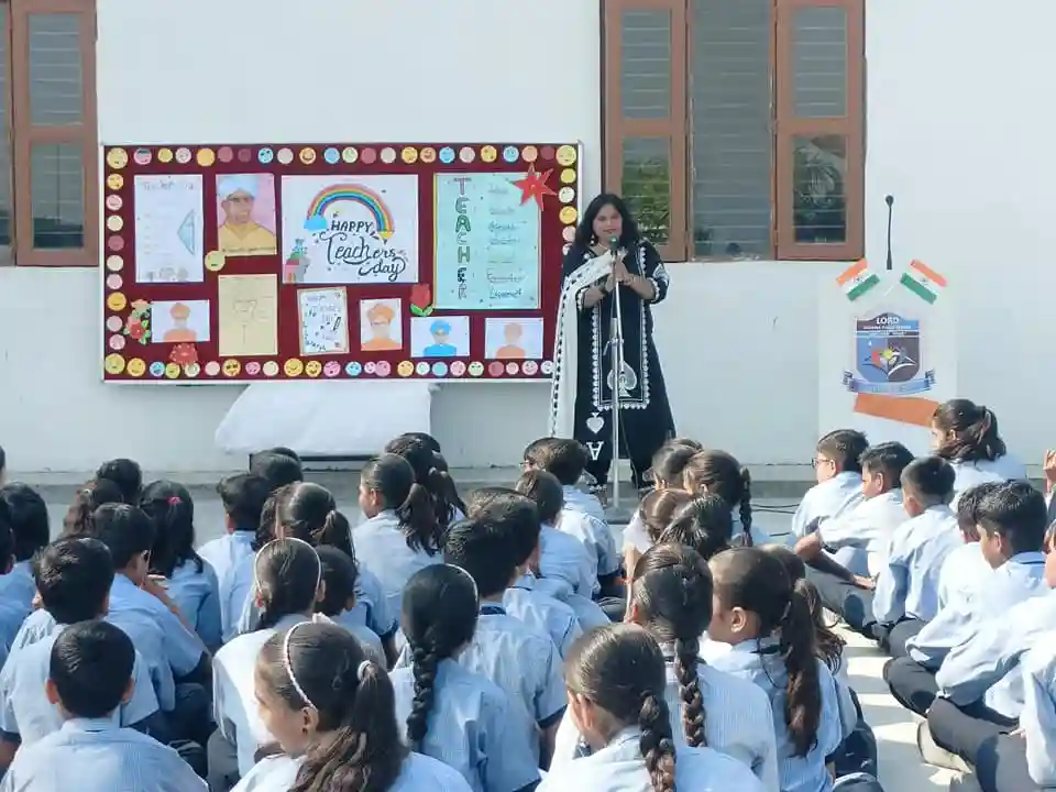 Lord Krishna Public School 19