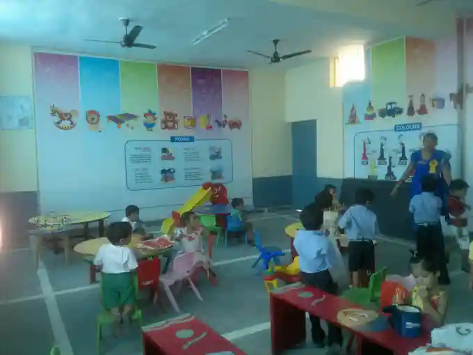 M.R.N. Public School 3