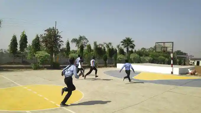 M.R.N. Public School 6