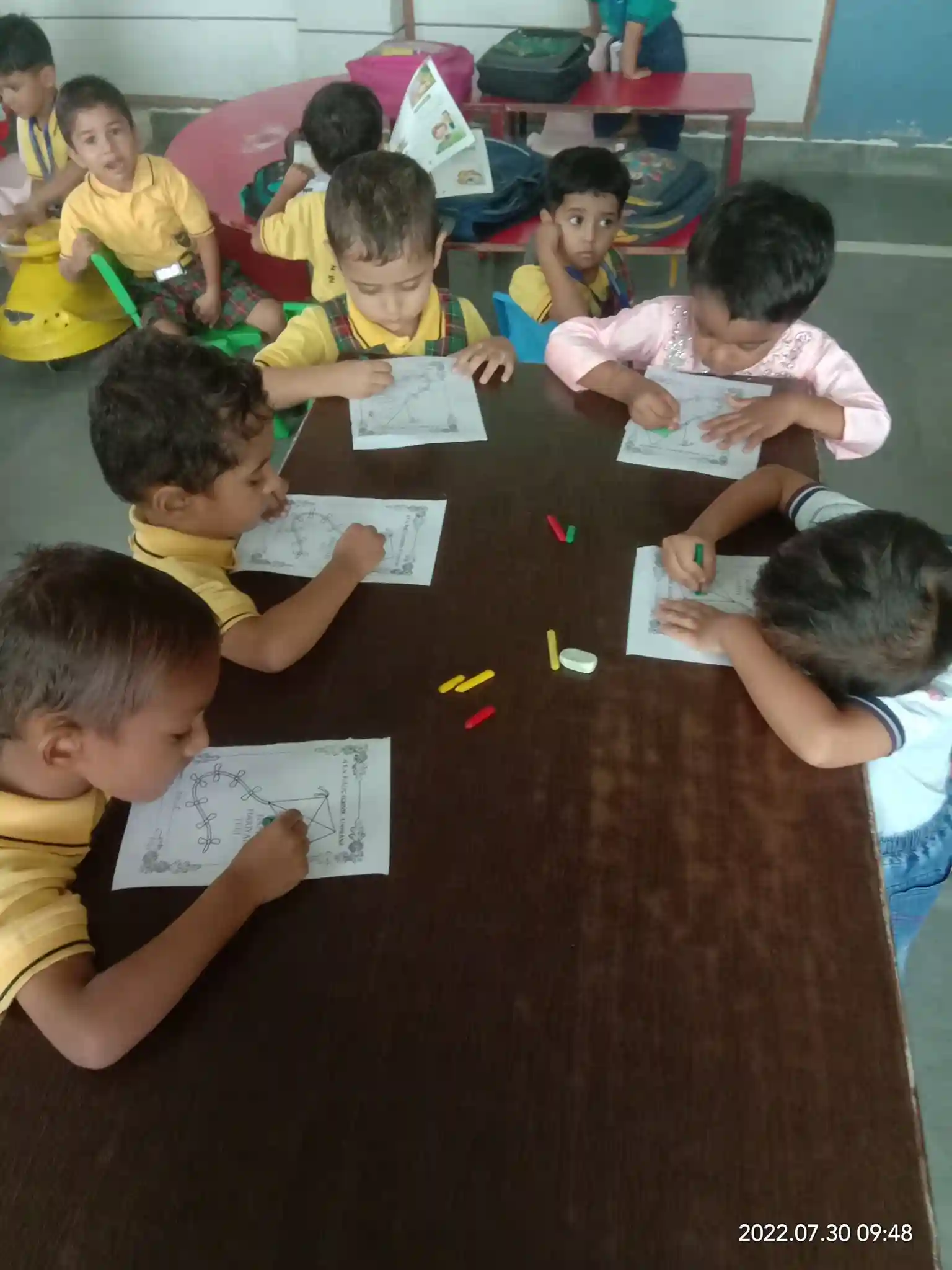 M.R.N. Public School 7
