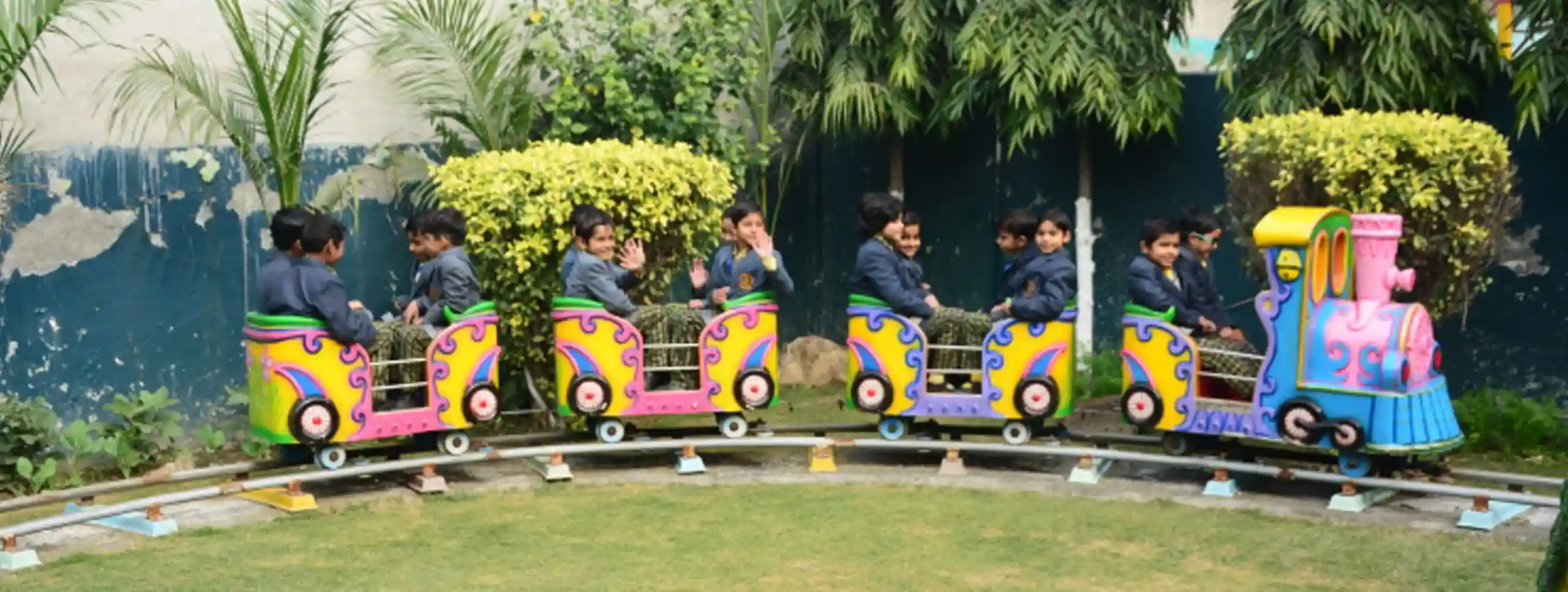 Maharani Laxmi Bai Neo Convent Public School 6