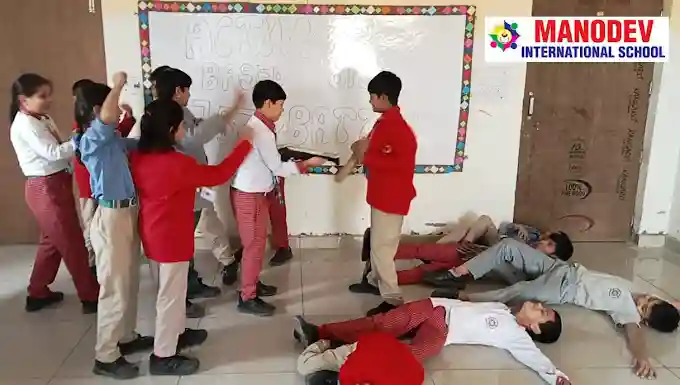 Manodev International School 15