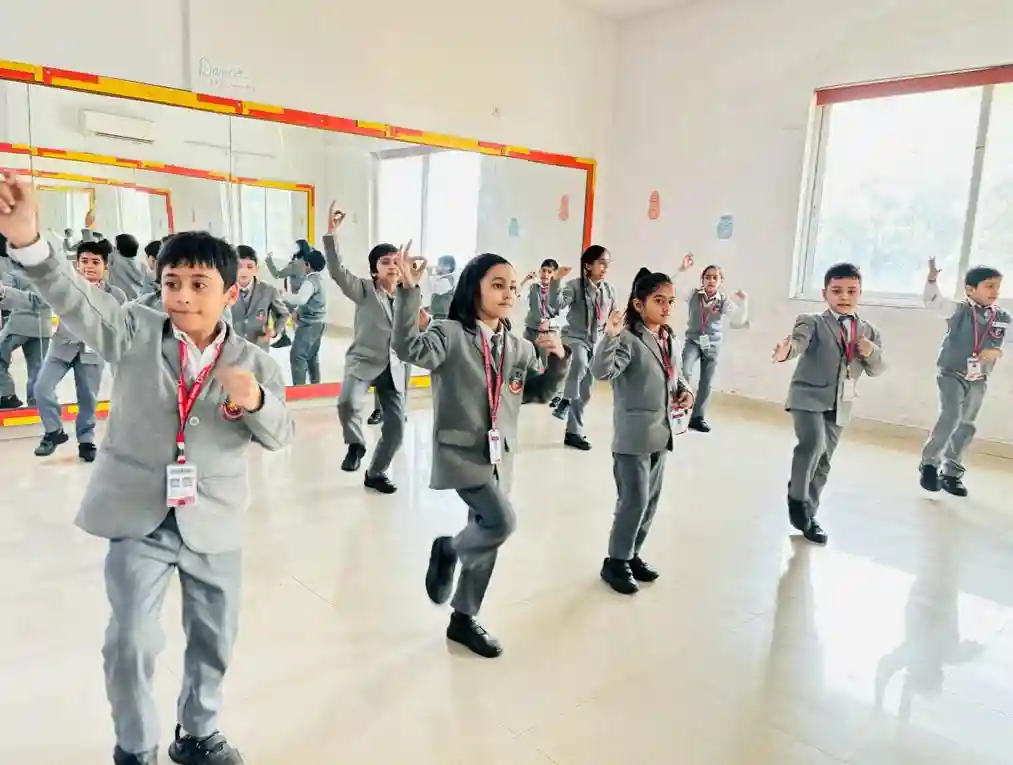 Max Merry School 5