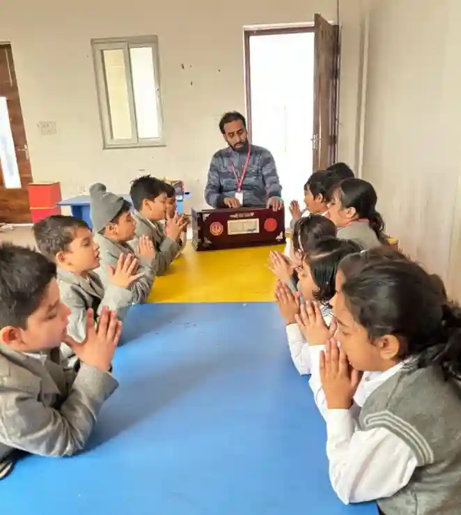 Max Merry School 14