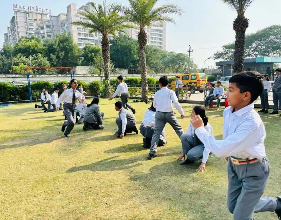 Max Merry School 15
